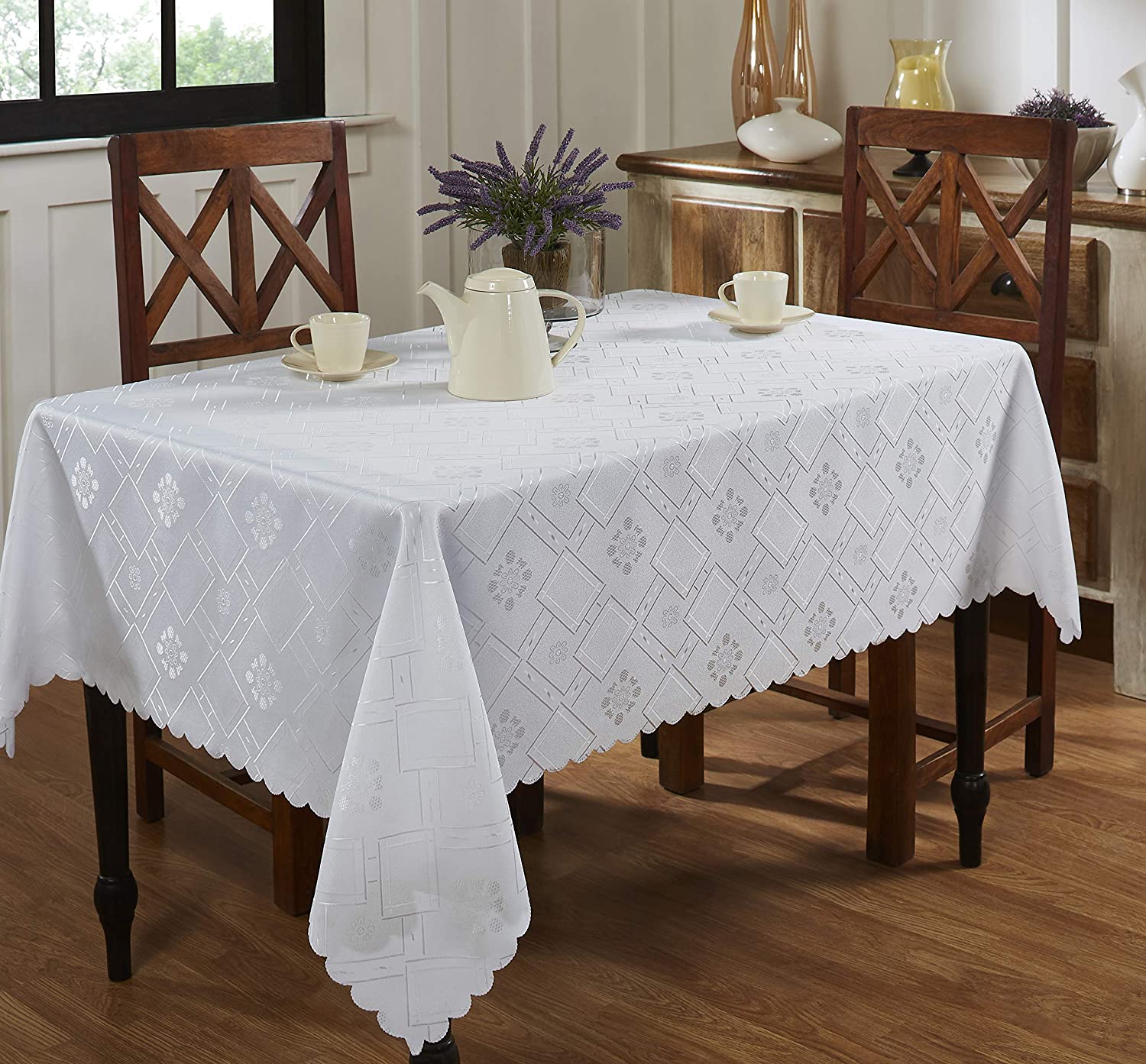 homewards White Premium Washable Geometric Design Jacquard Polyester 6 Seater Rectangle Centre Dining Table Cover